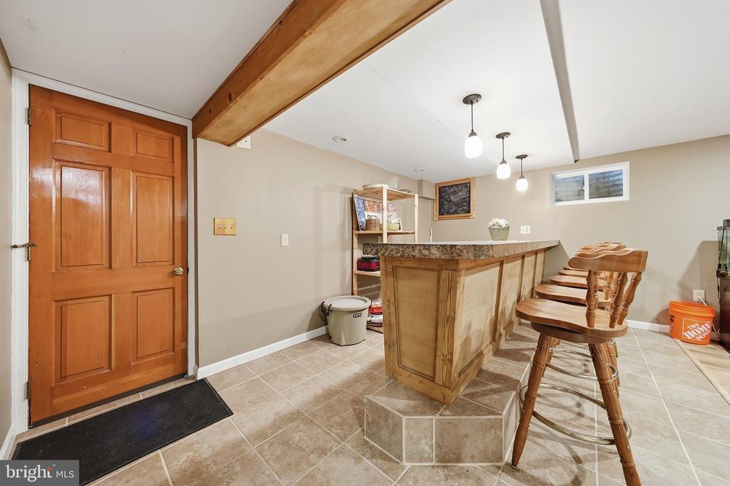 24 SPRINGFIELD LANE