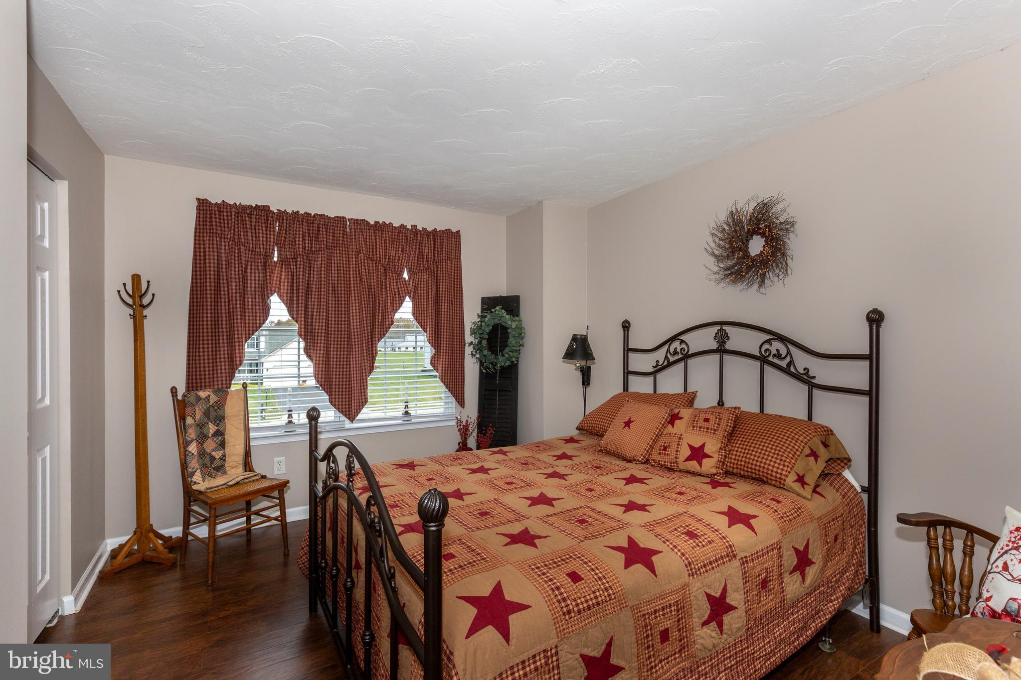 25 S Allwood DRIVE