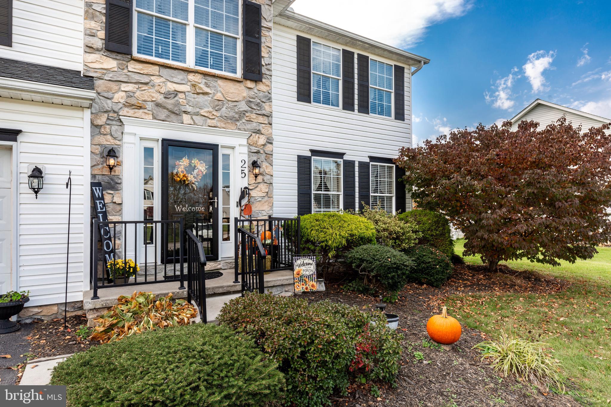 25 S Allwood DRIVE