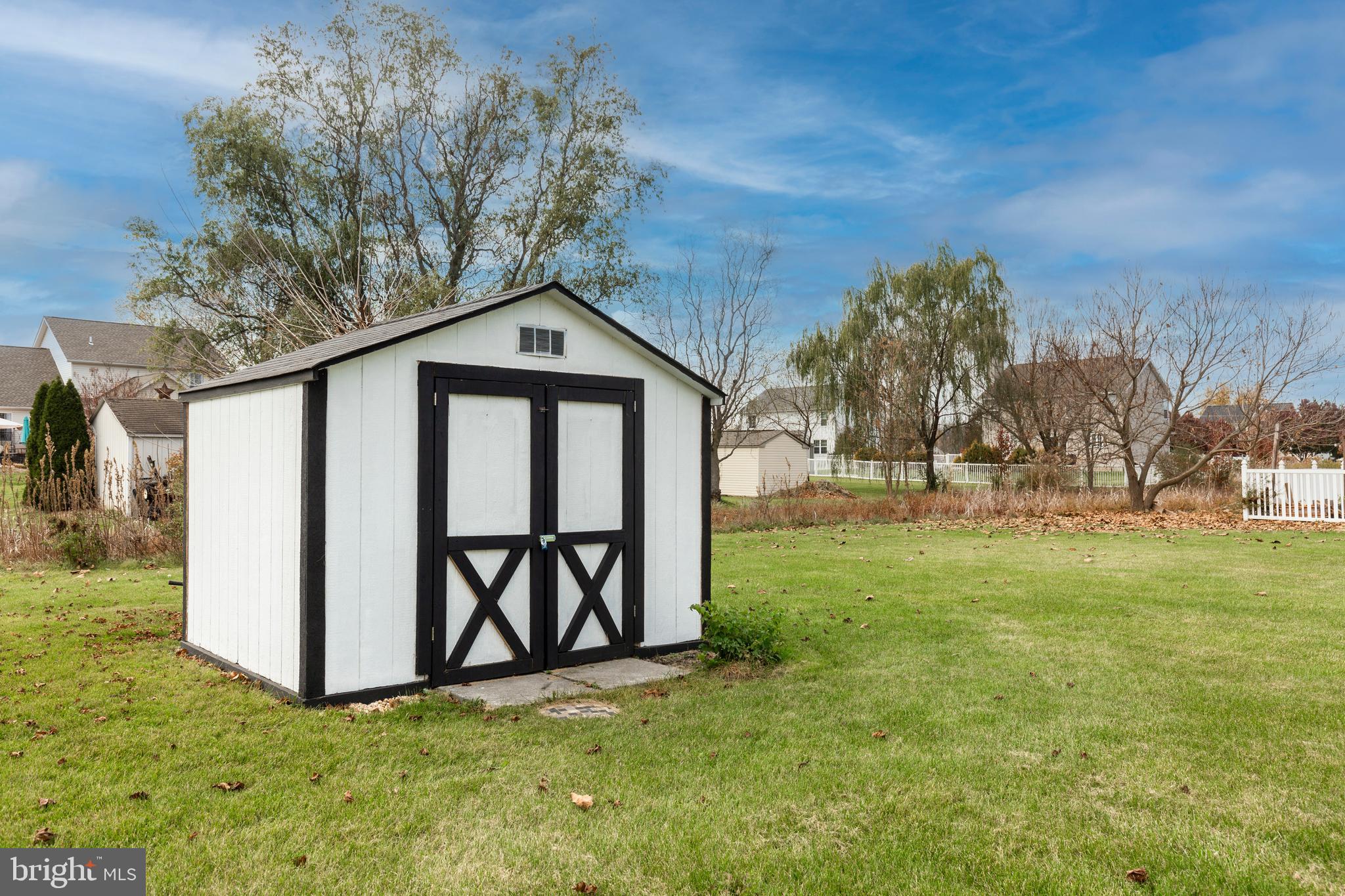 25 S Allwood DRIVE