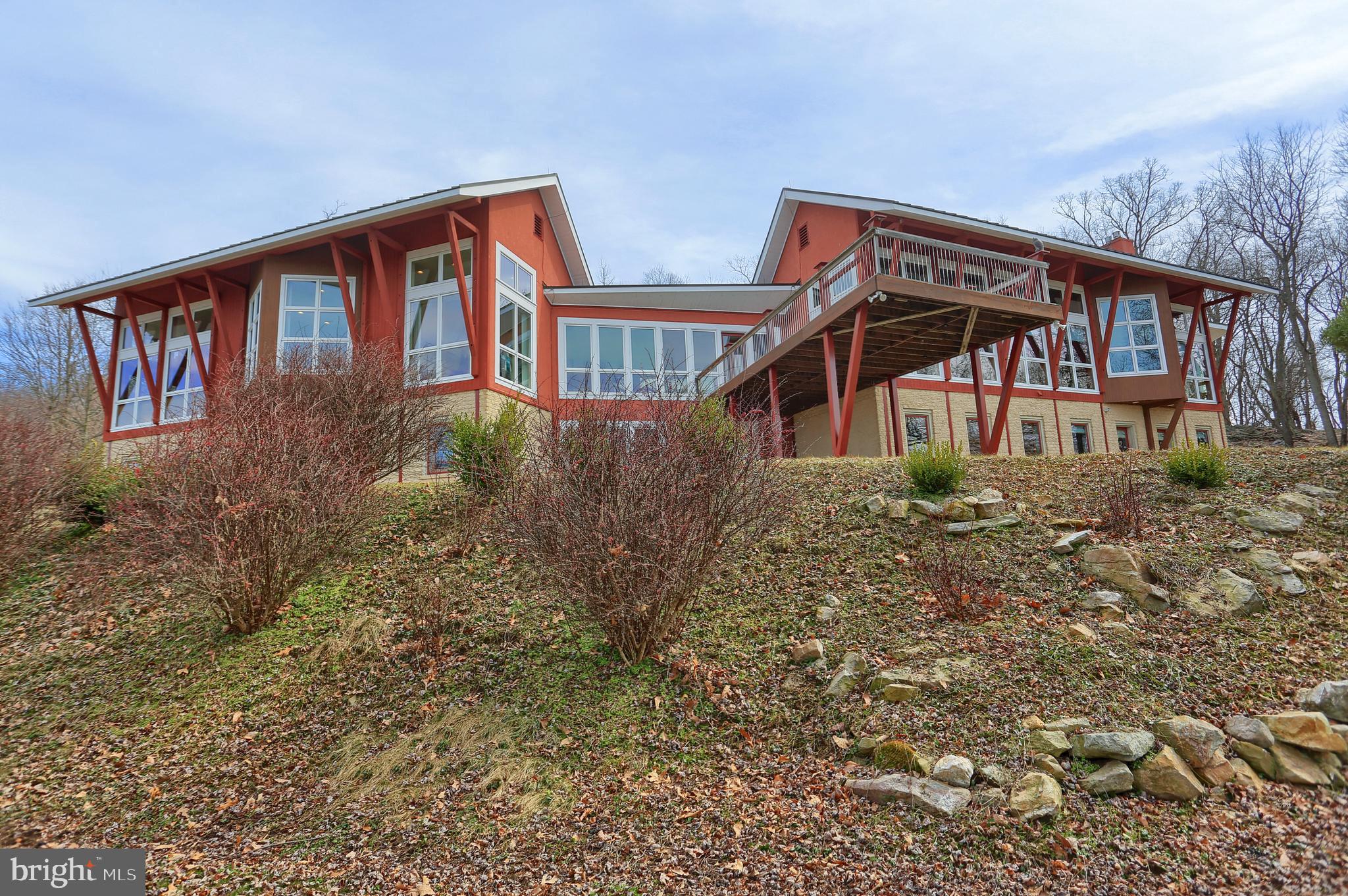 12576 Stone Crest CIRCLE