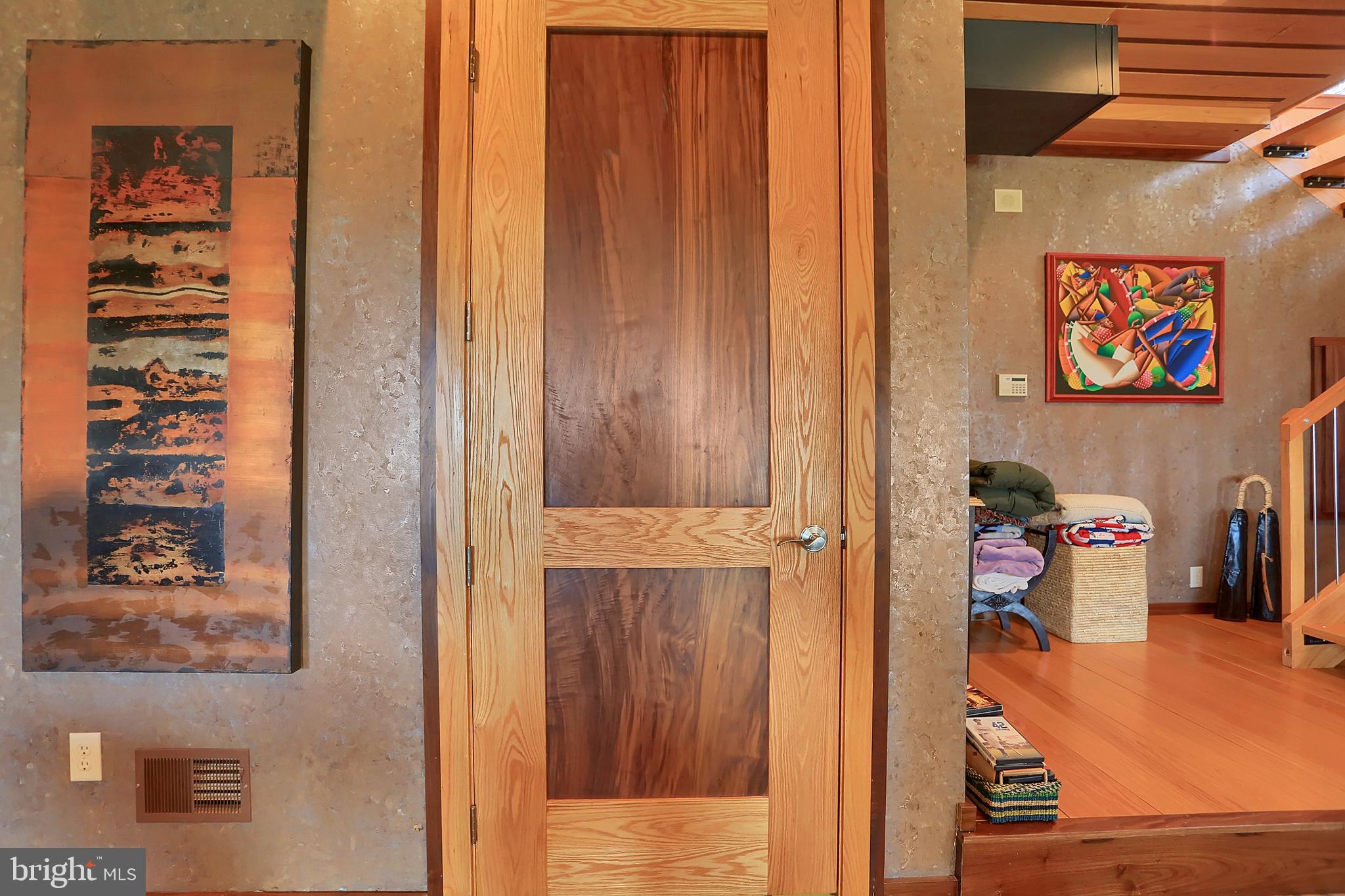 12576 Stone Crest CIRCLE