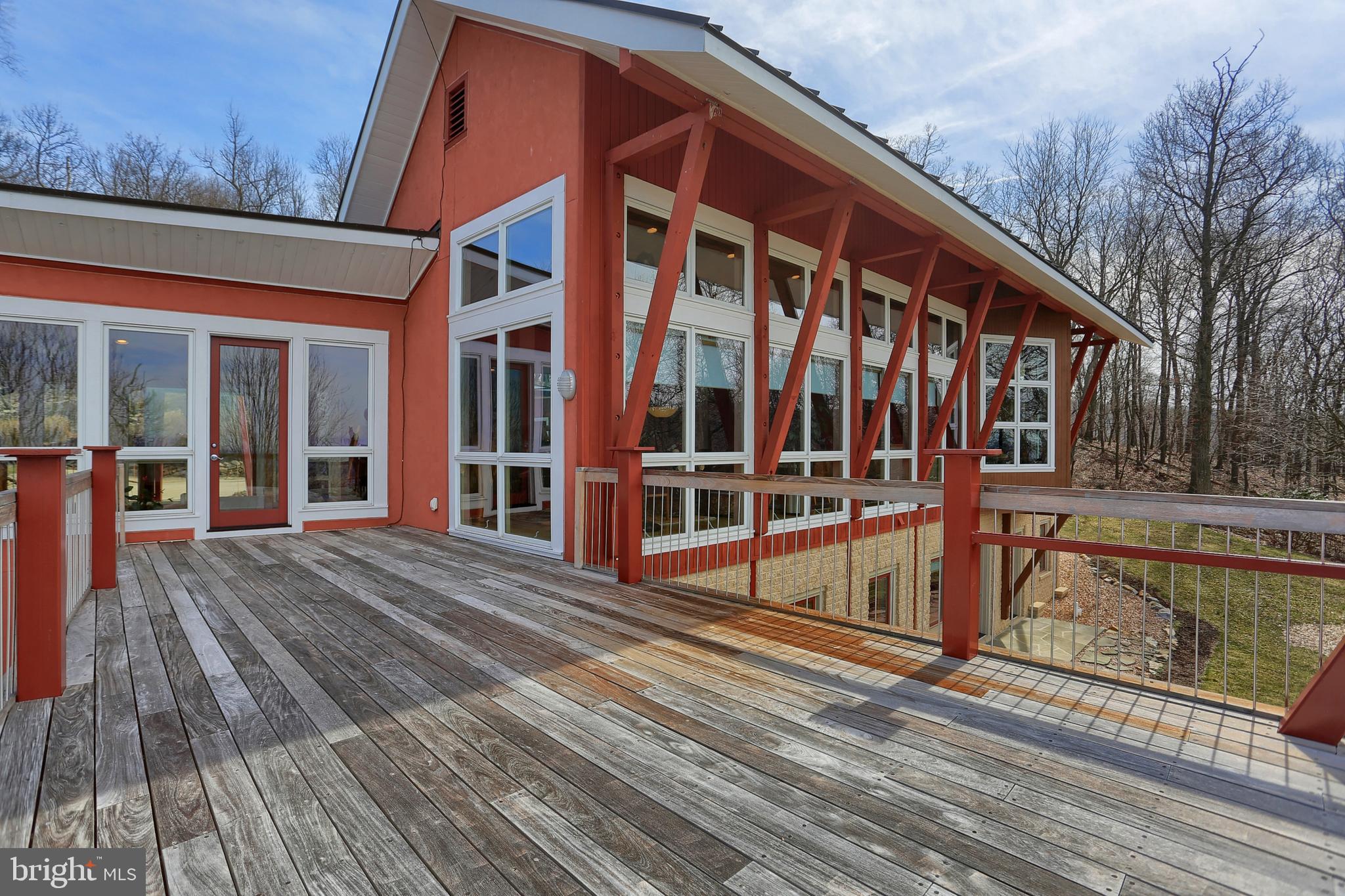 12576 Stone Crest CIRCLE