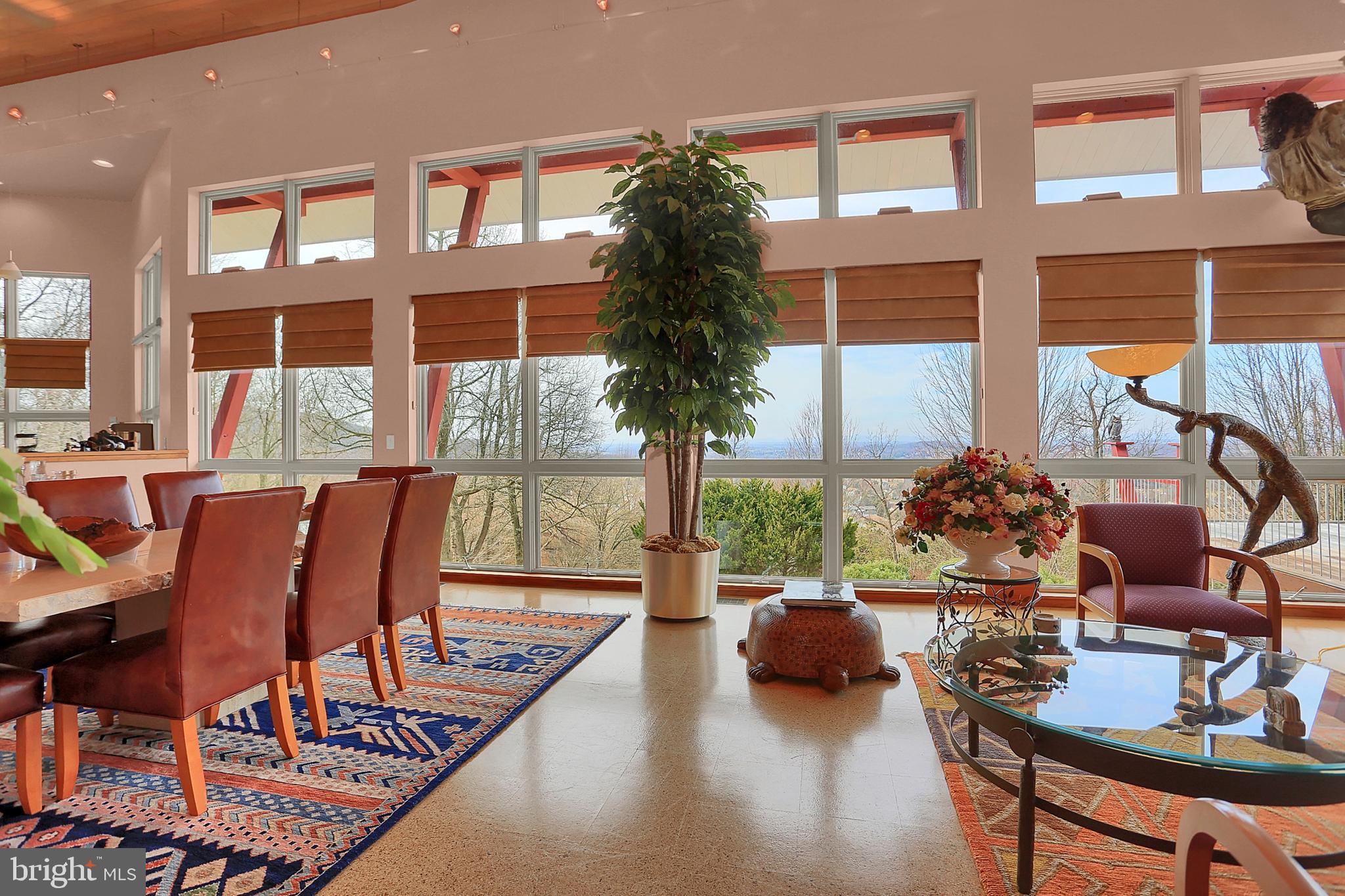 12576 Stone Crest CIRCLE