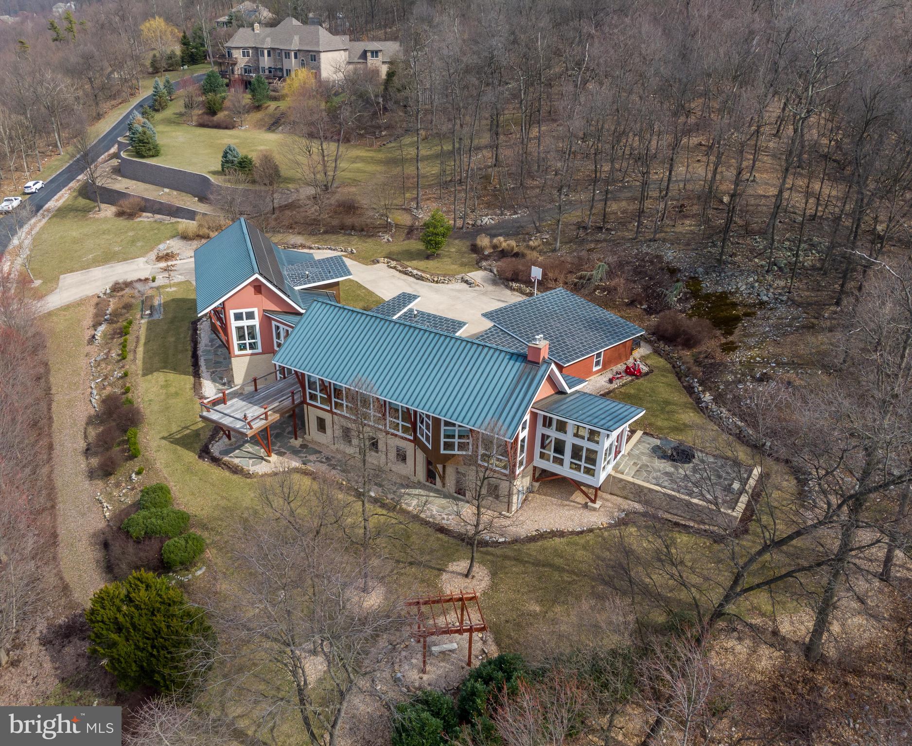 12576 Stone Crest CIRCLE