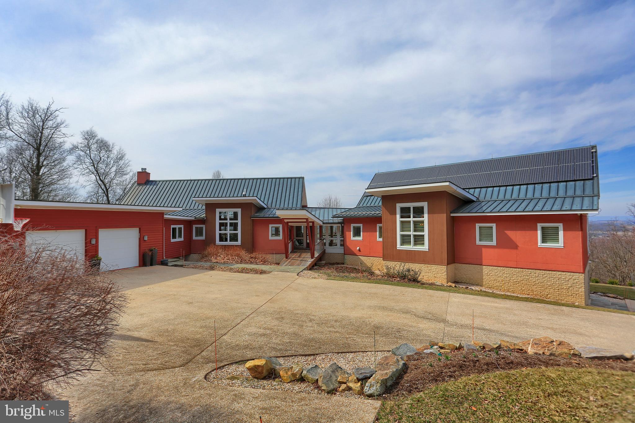 12576 Stone Crest CIRCLE