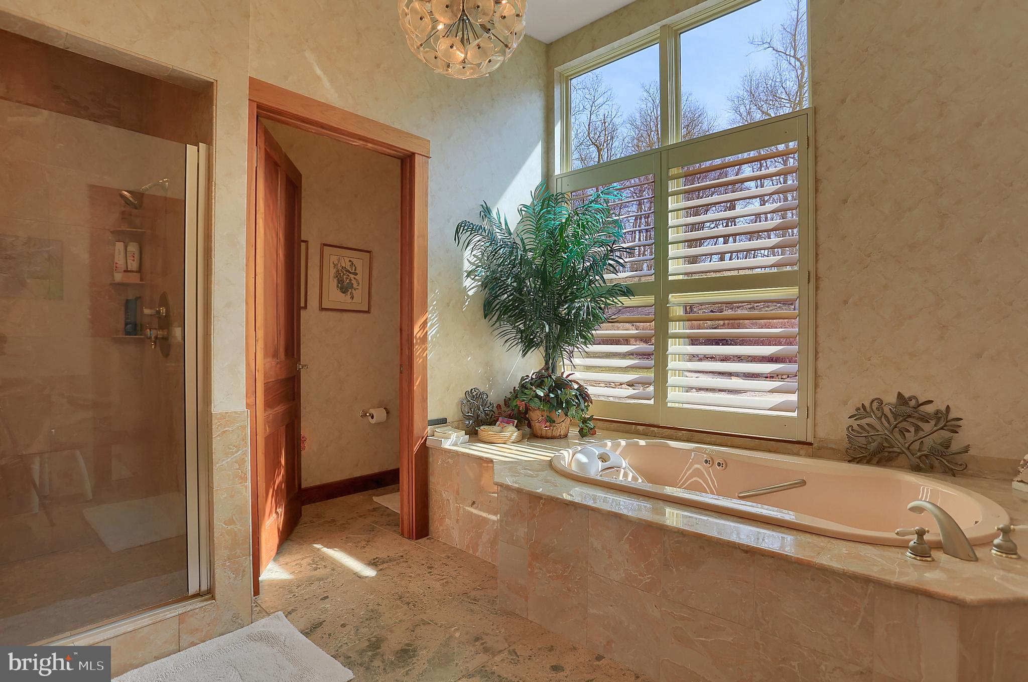 12576 Stone Crest CIRCLE