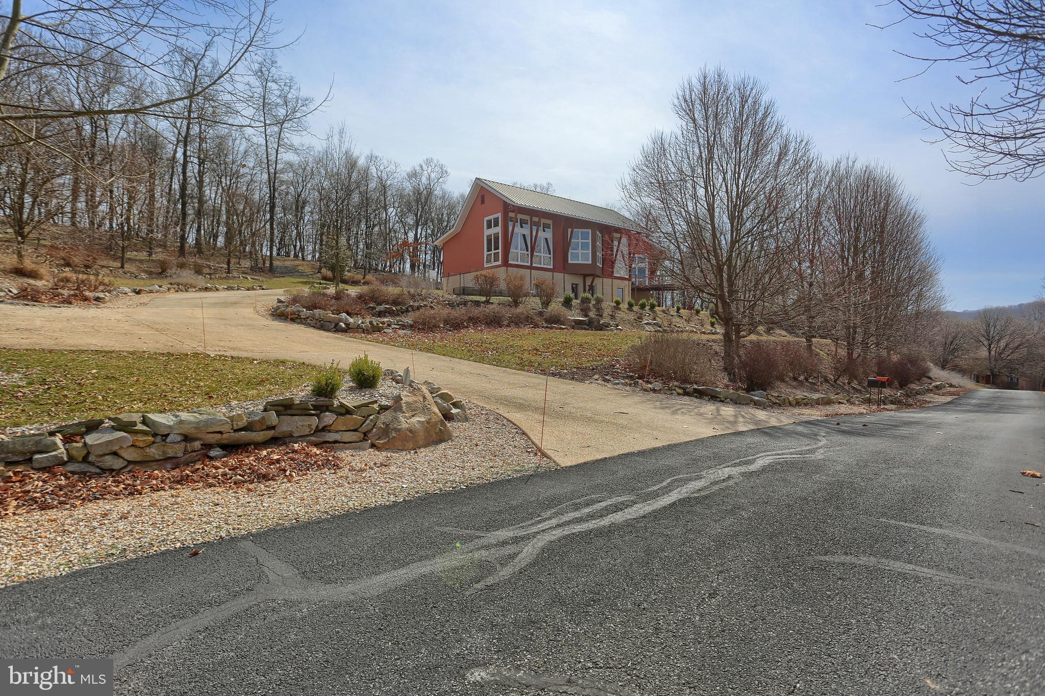 12576 Stone Crest CIRCLE