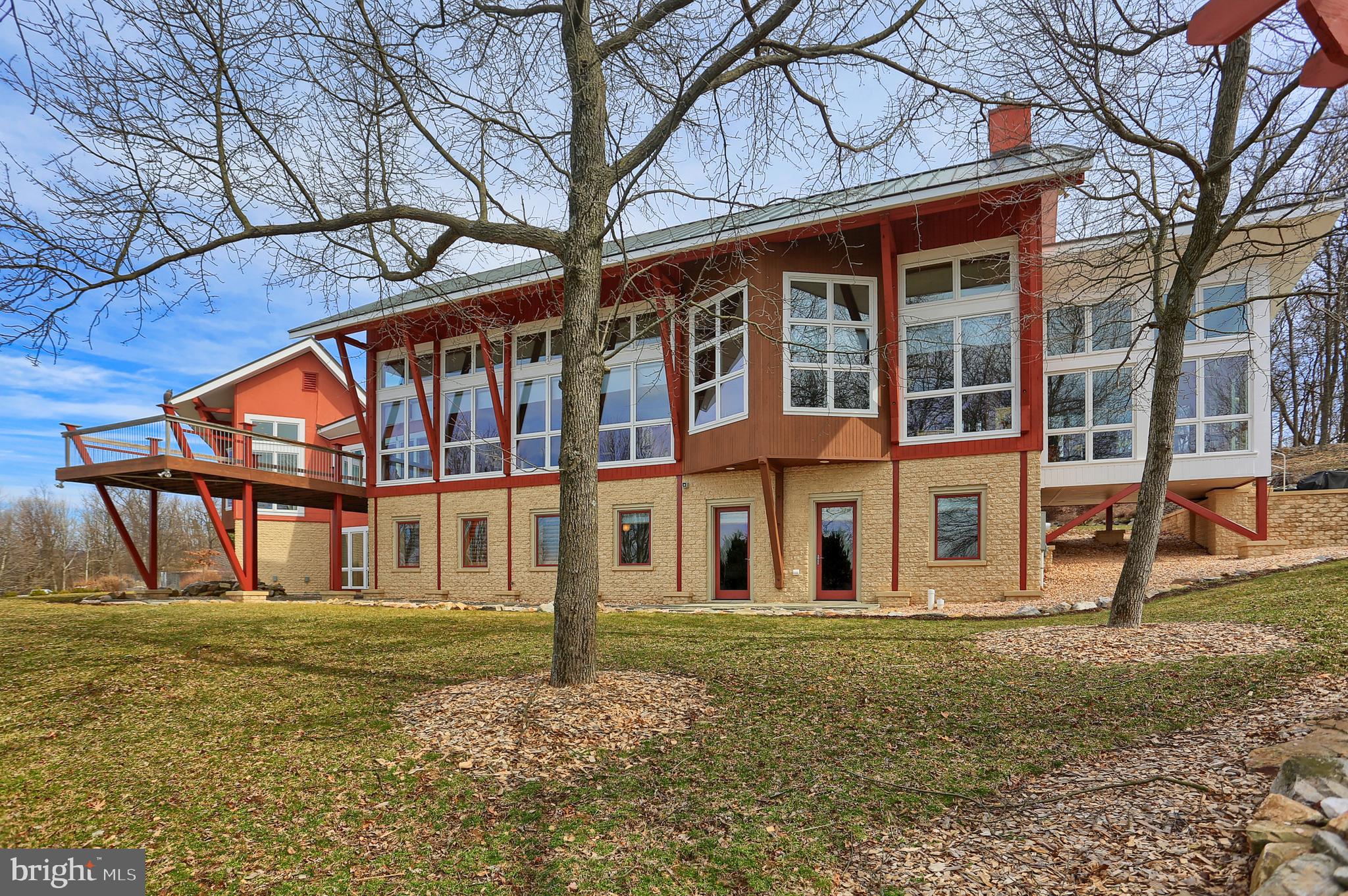 12576 Stone Crest CIRCLE