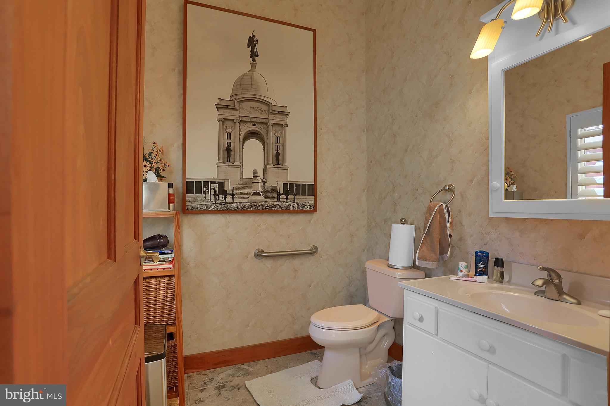 12576 Stone Crest CIRCLE