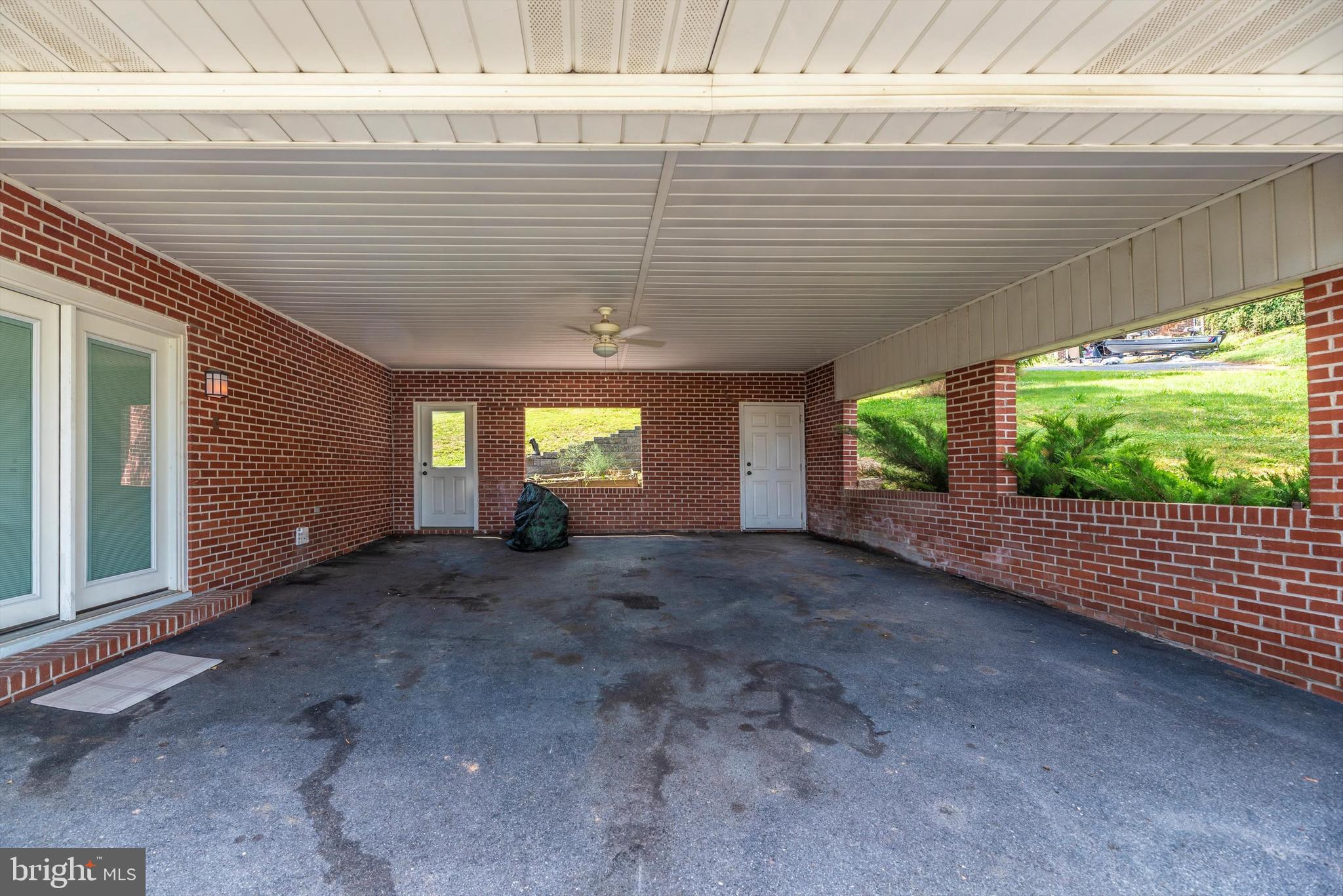 226 Highland Ave