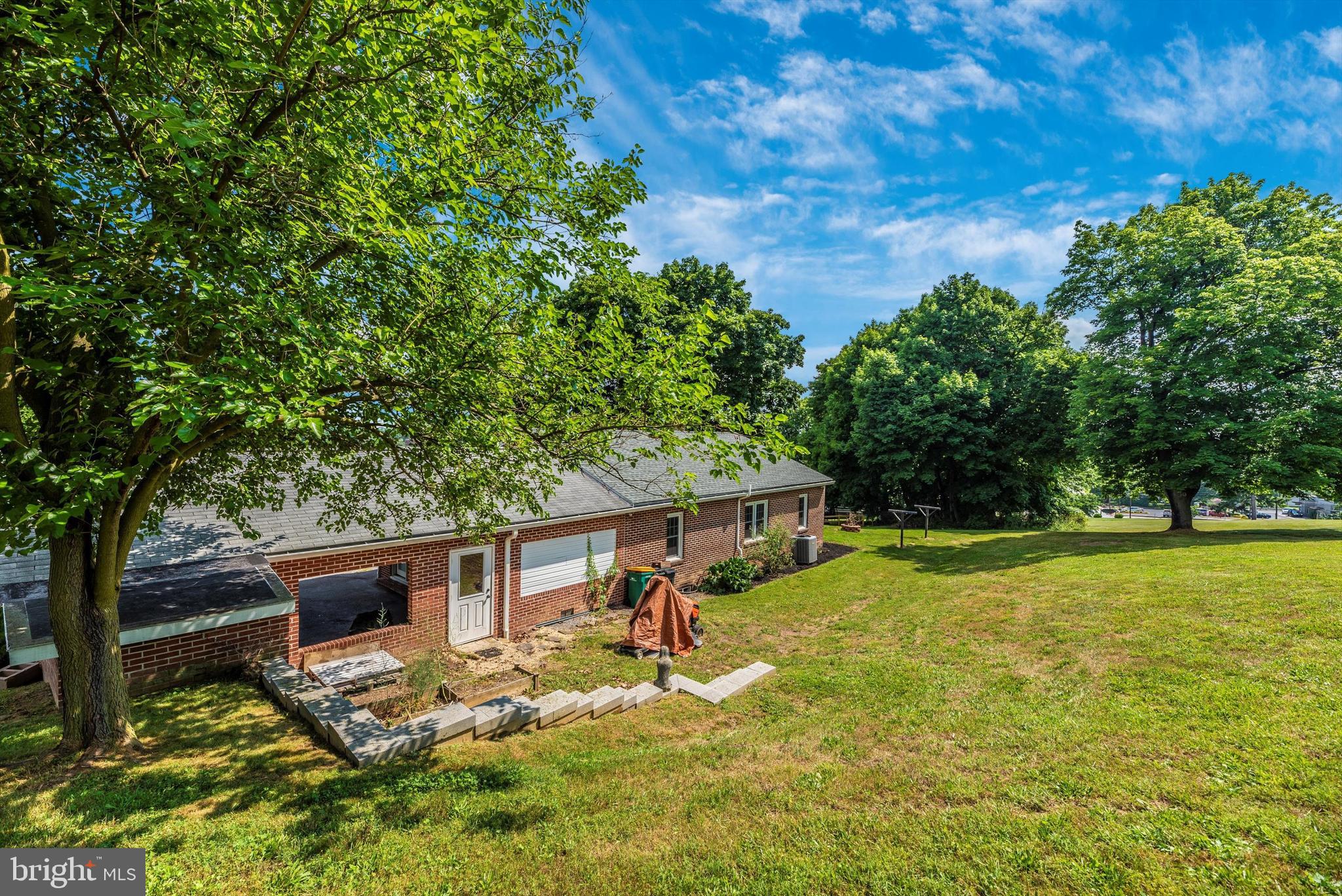 226 Highland Ave
