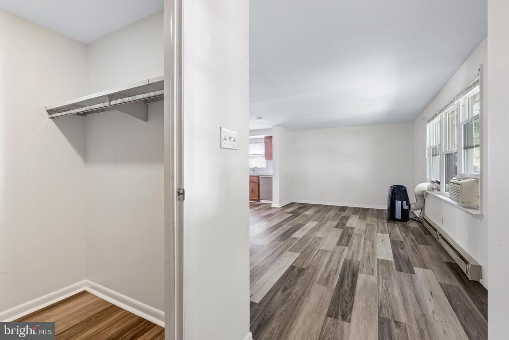 163-165 FAIRVIEW AVENUE AVENUE W