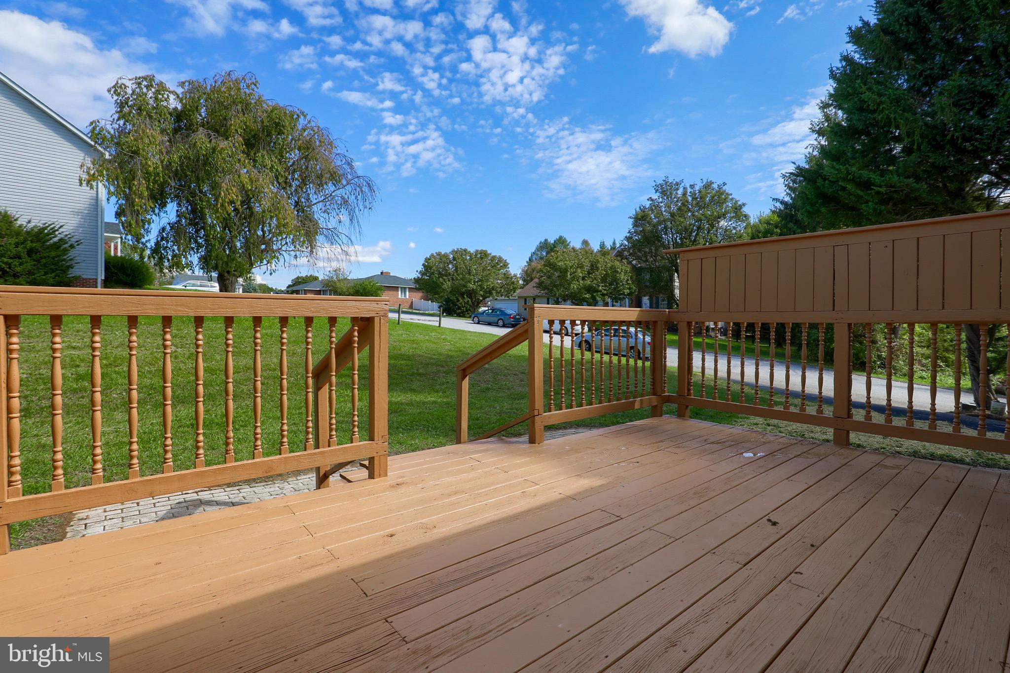 60 Stone Ridge Dr