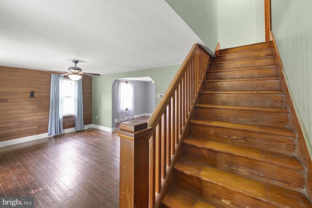 5483 LEHMAN ROAD