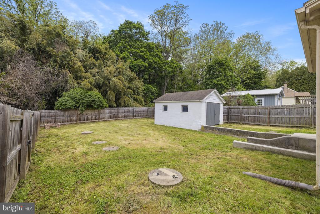 5483 LEHMAN ROAD