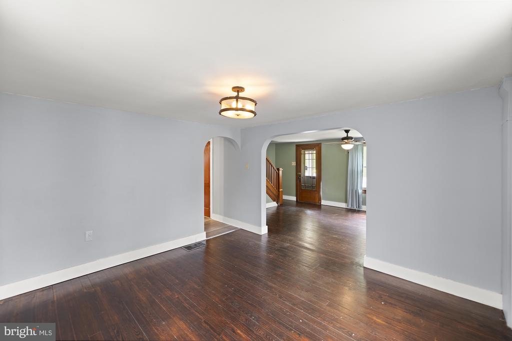 5483 LEHMAN ROAD