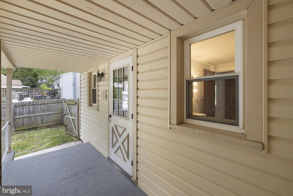 5483 LEHMAN ROAD