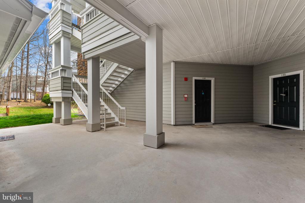 13058 AUTUMN WOODS WAY Unit: 105