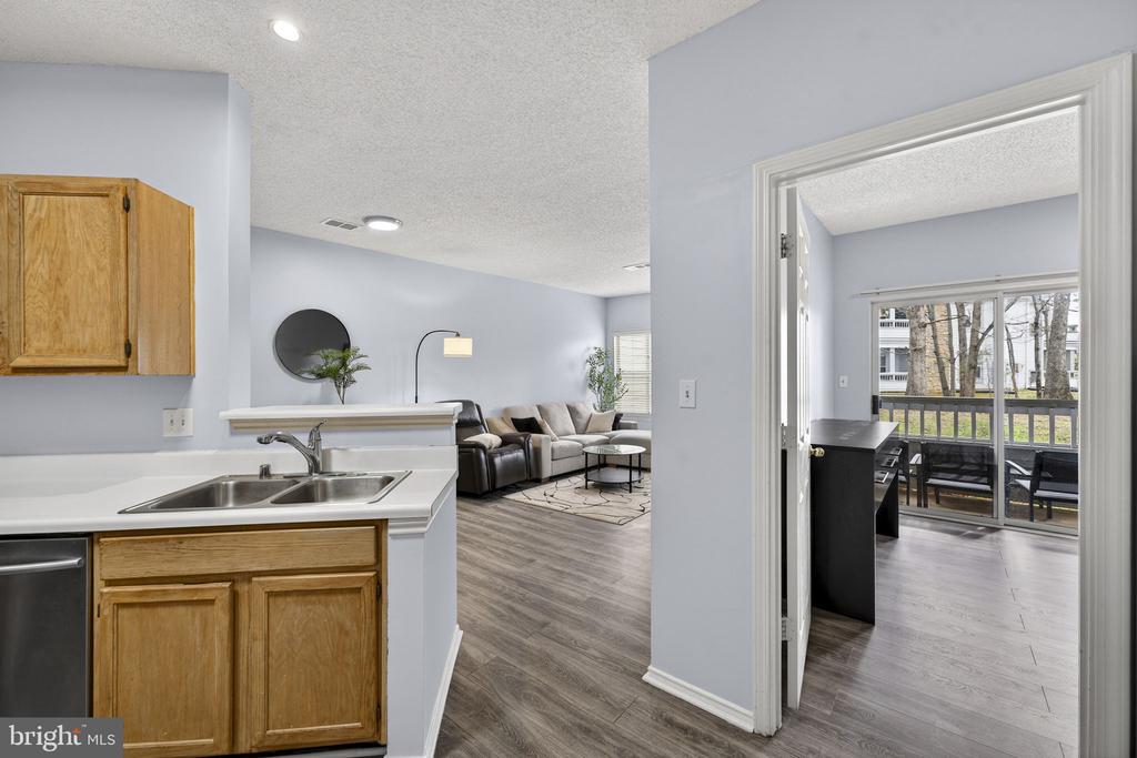 13058 AUTUMN WOODS WAY Unit: 105