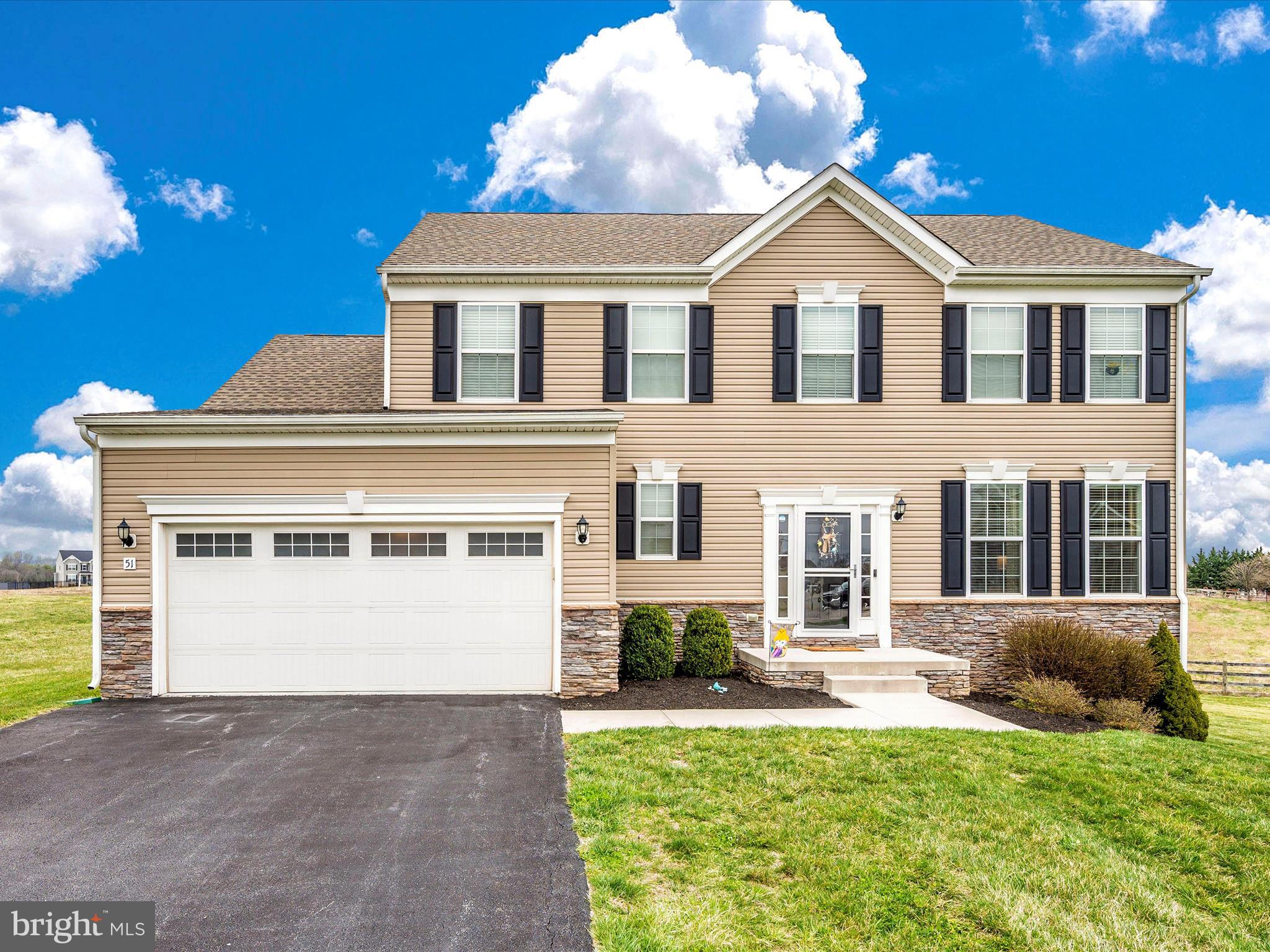 51 Portsmouth Ct N