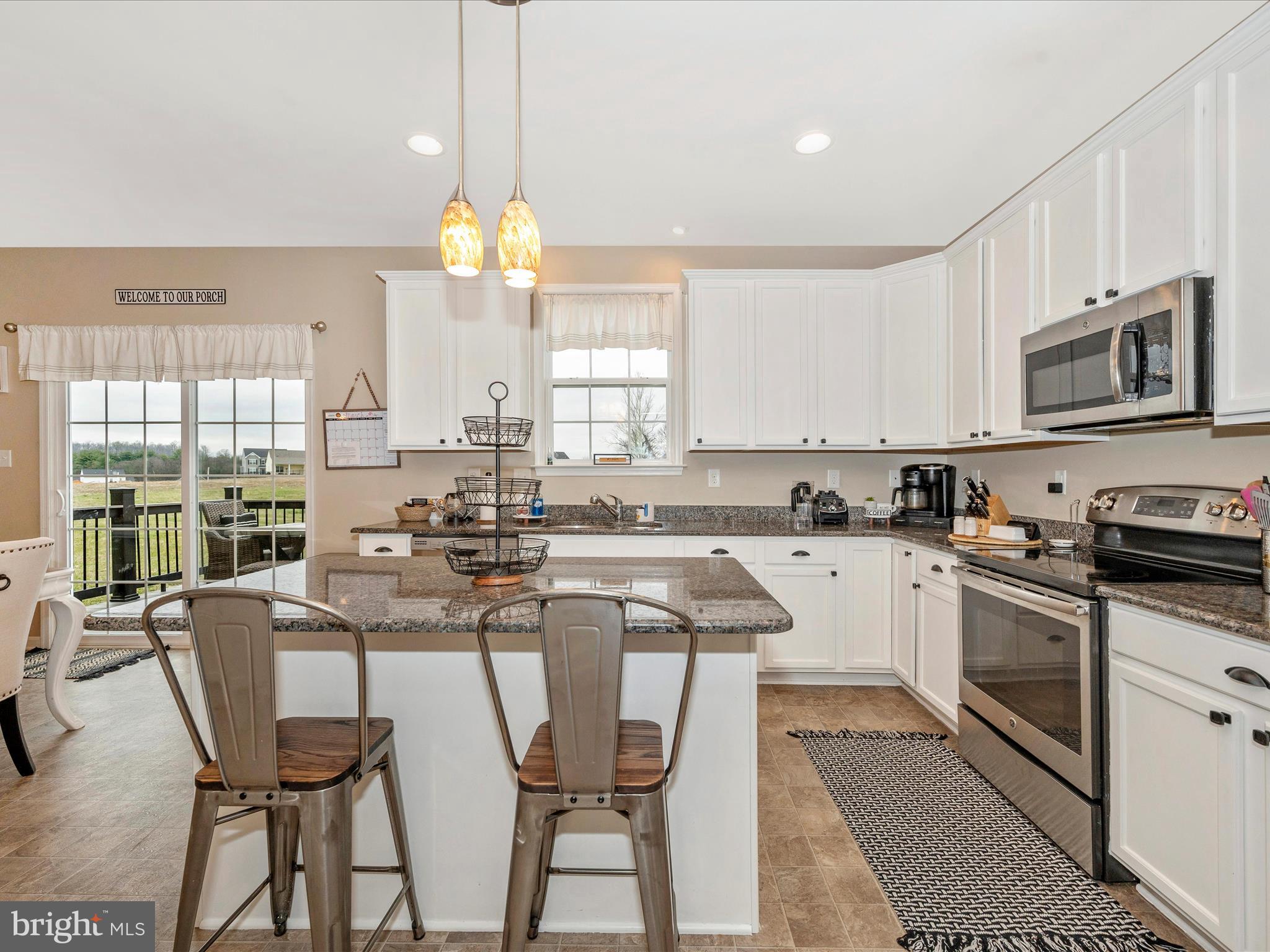 51 Portsmouth Ct N