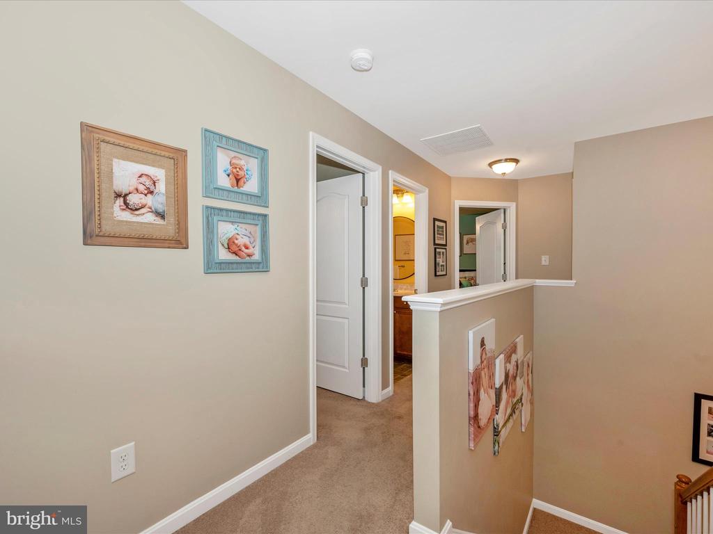 51 Portsmouth Ct N