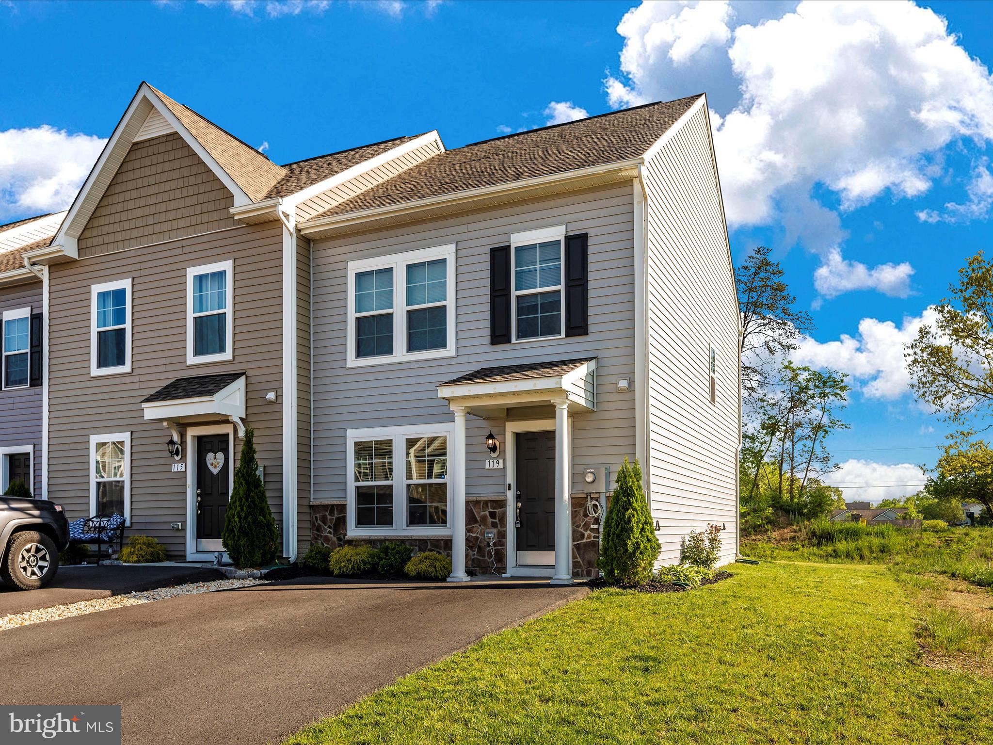 119 Loblolly Dr