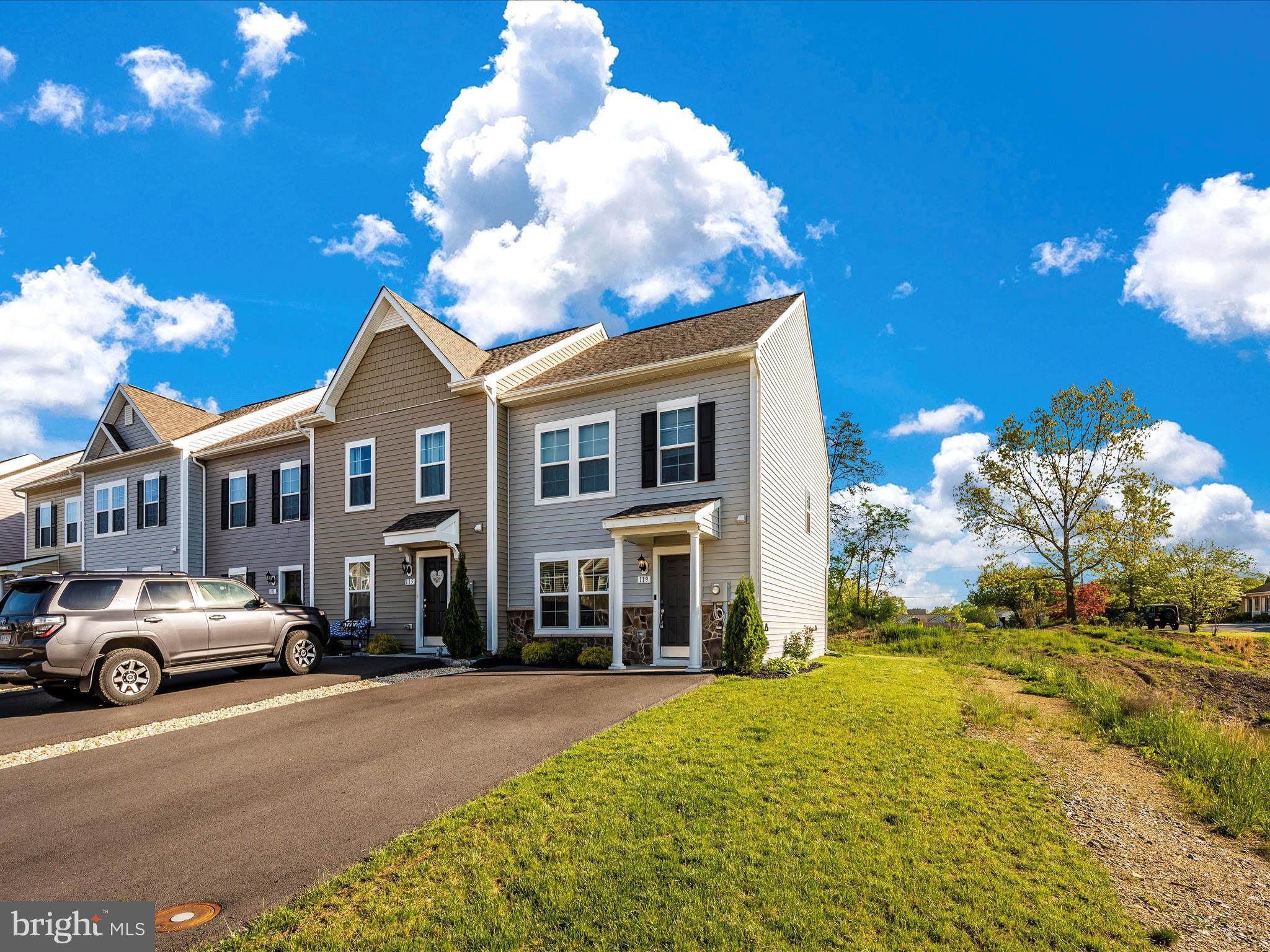119 Loblolly Dr