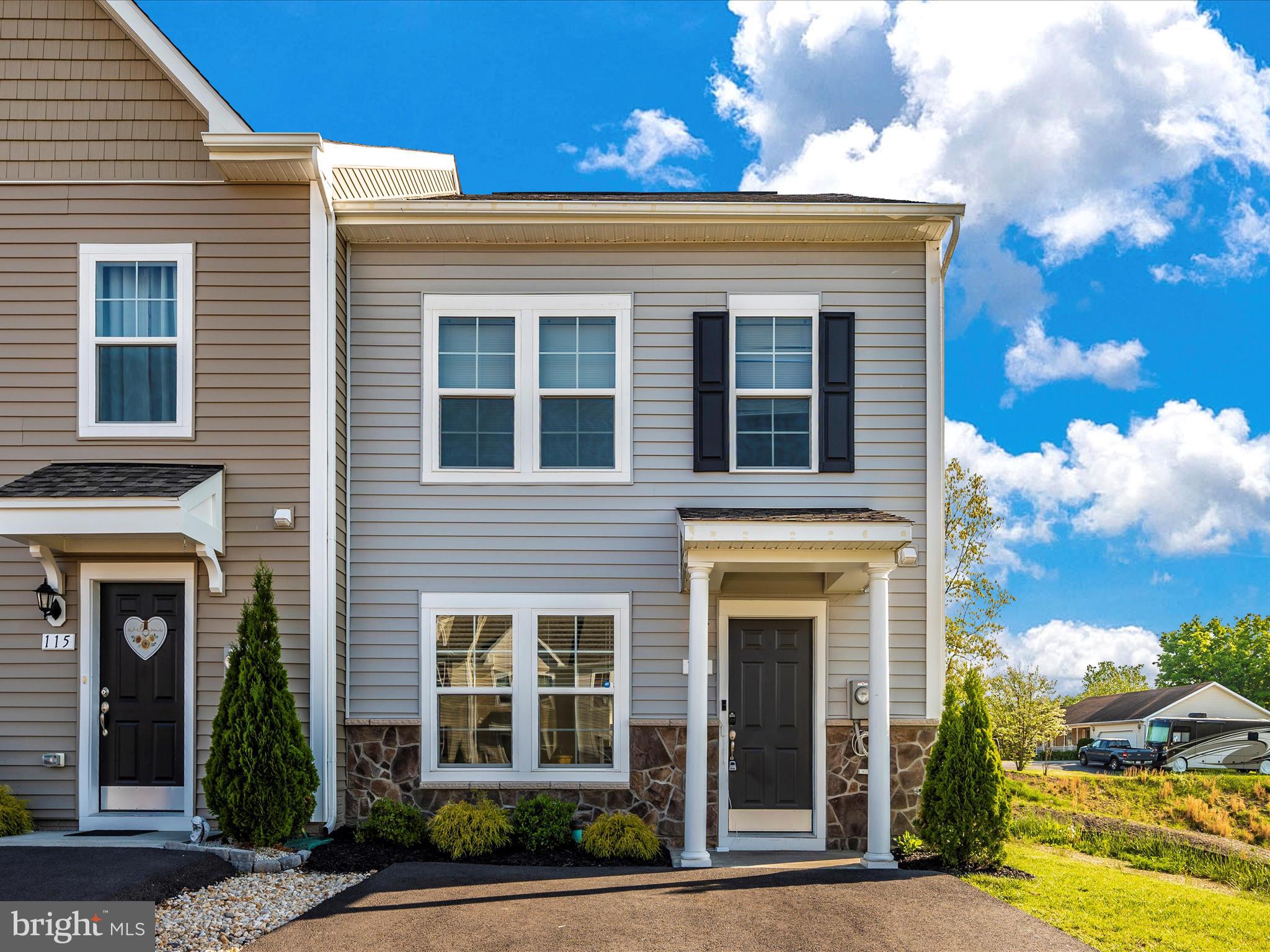 119 Loblolly Dr