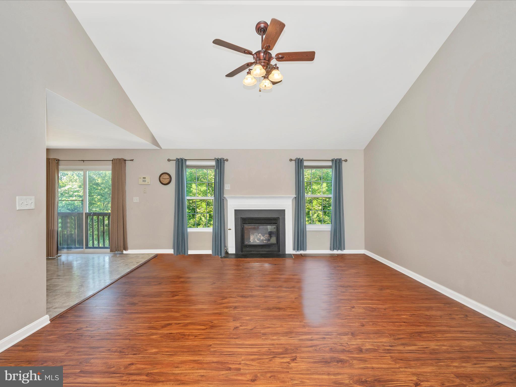 34 Iberian Ct
