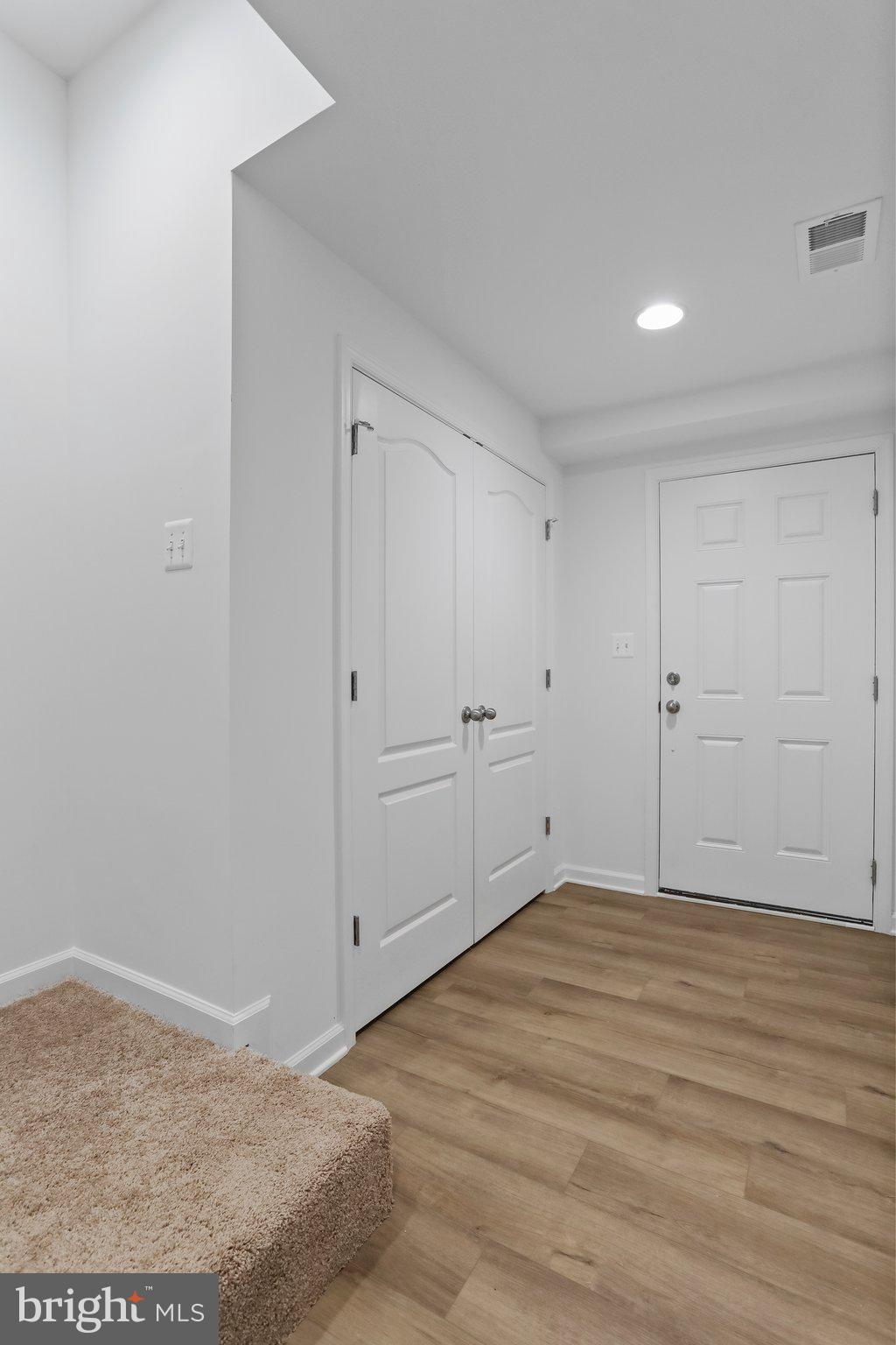 43 ANDOVER CT