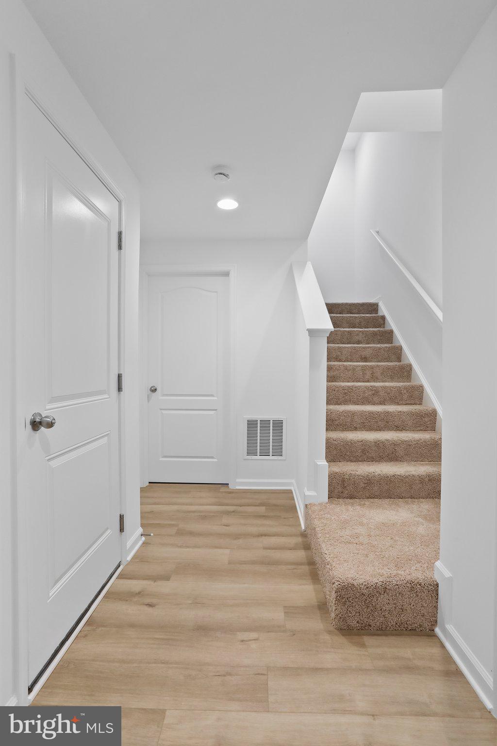 43 ANDOVER CT