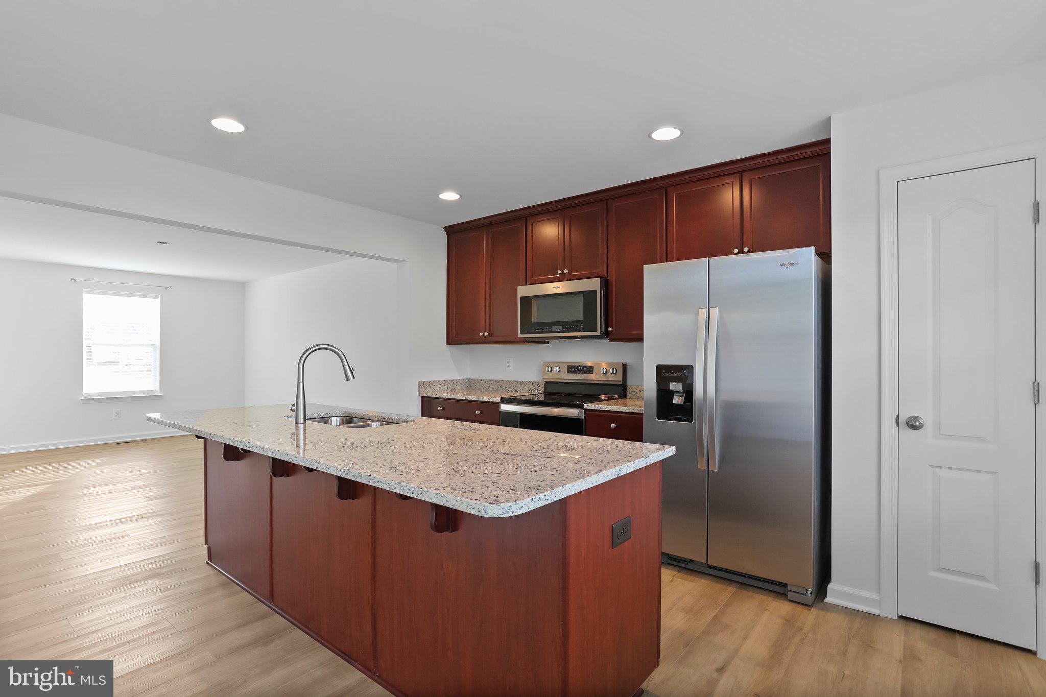 43 ANDOVER CT