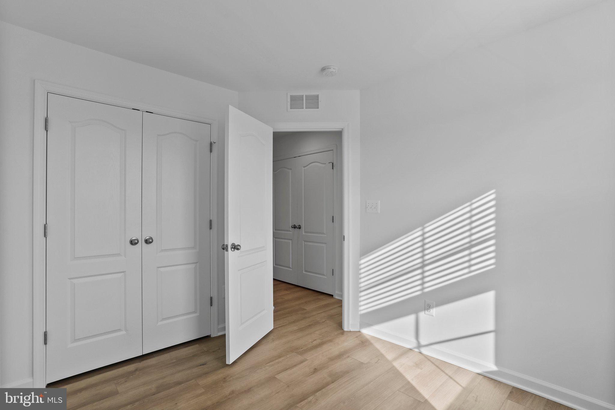 43 ANDOVER CT