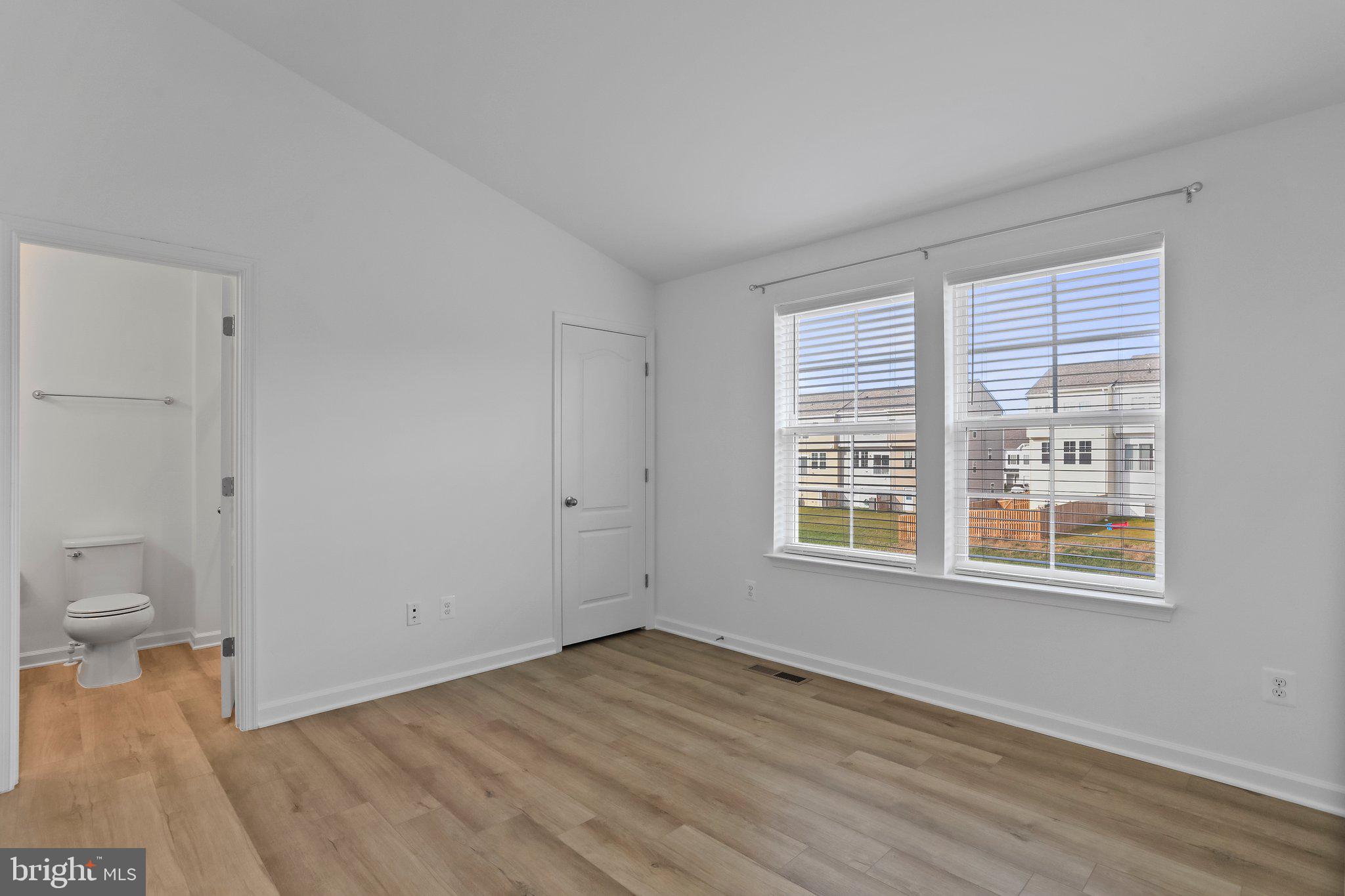 43 ANDOVER CT