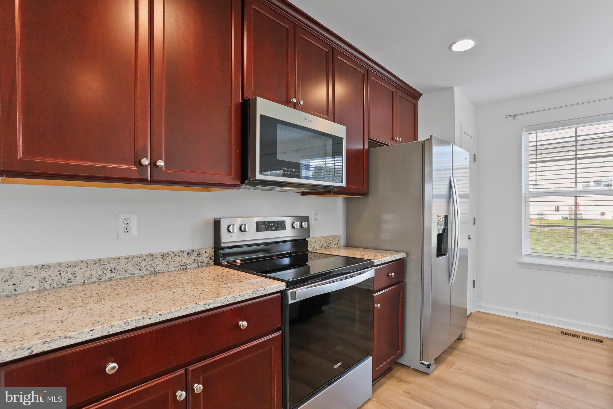 43 ANDOVER CT