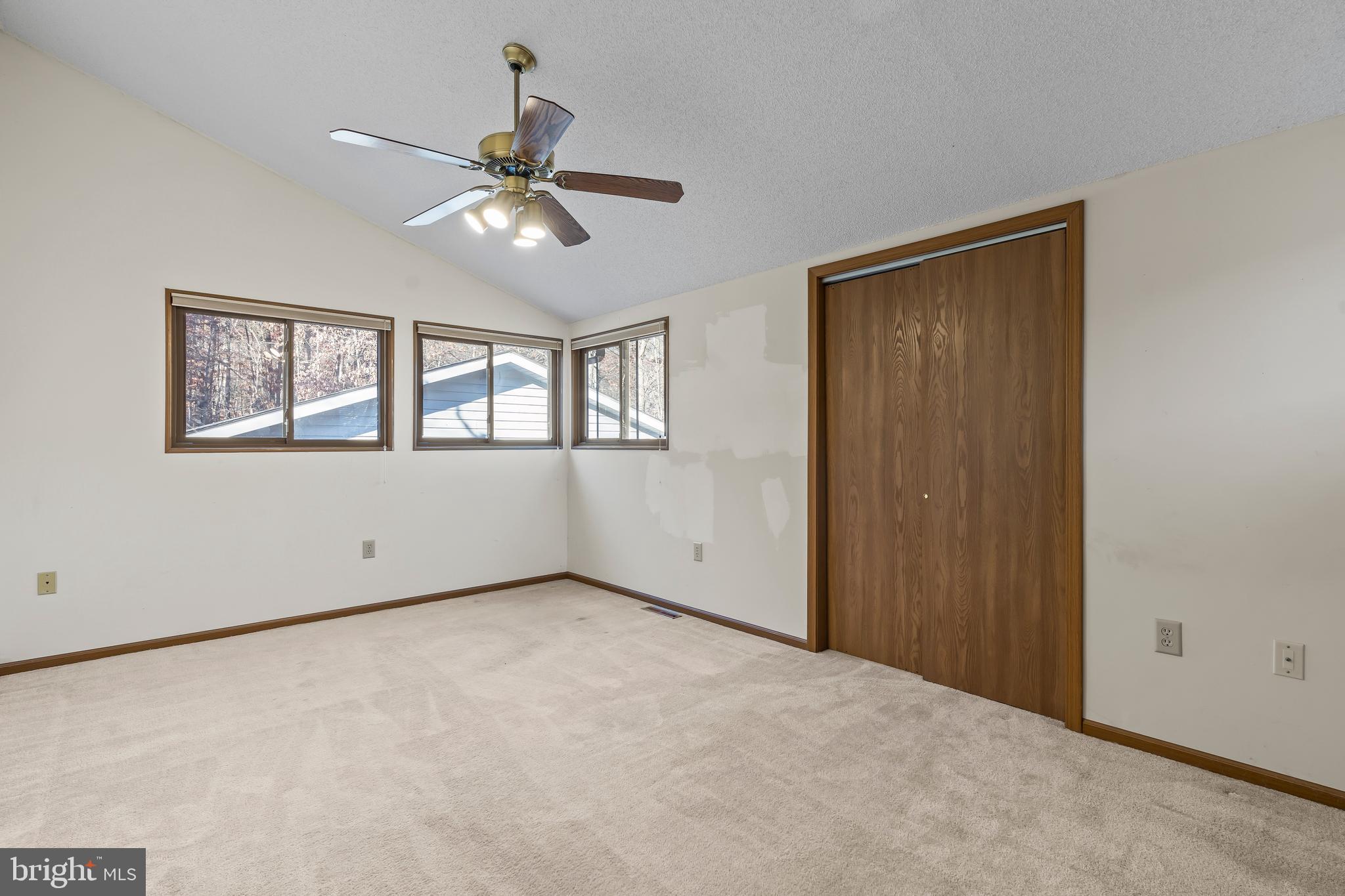 120 Trailblazer Ln