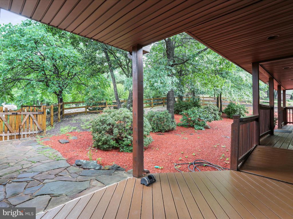 123 Lookout Rdg