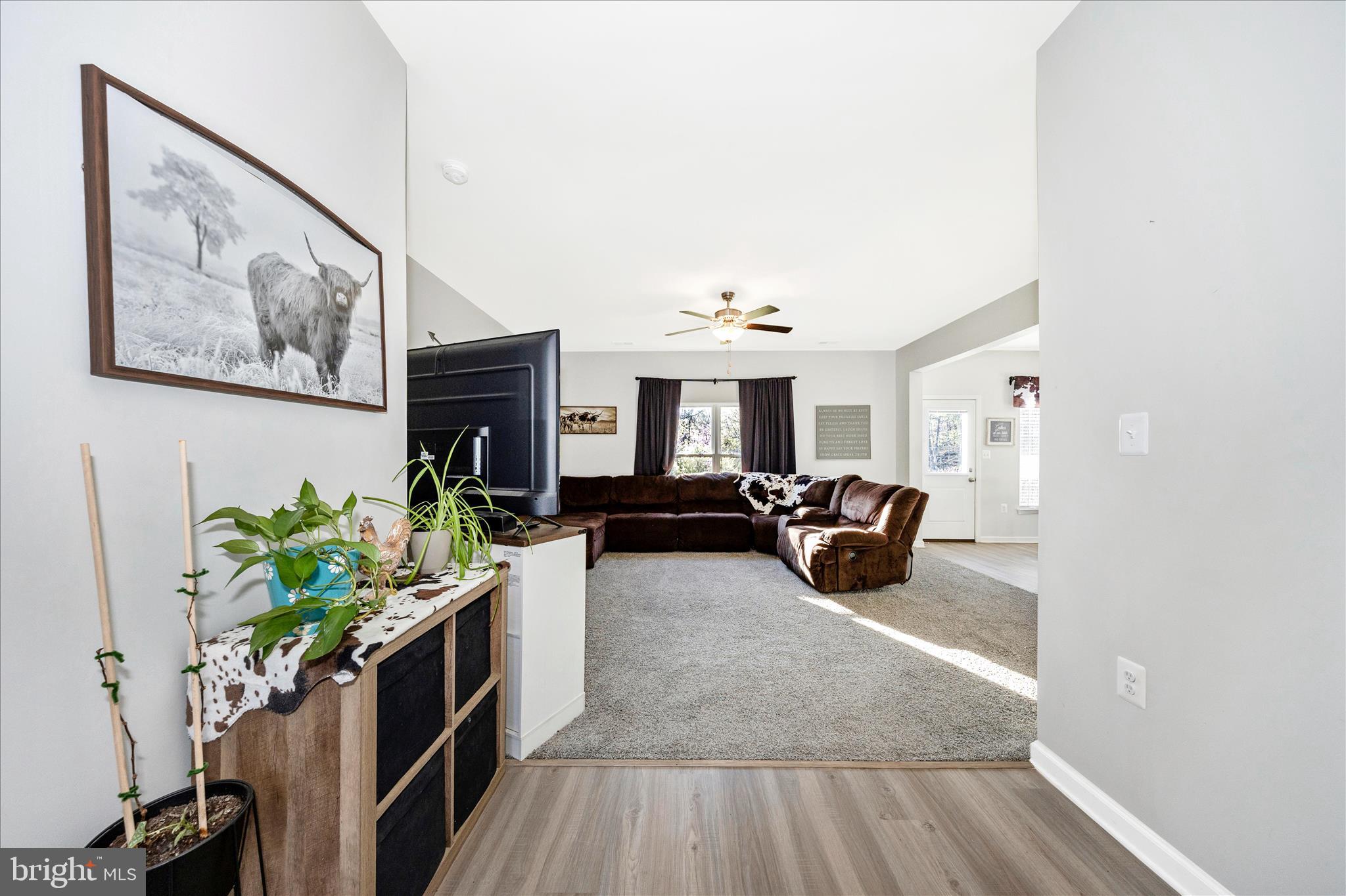 1276 RIPARIAN DRIVE