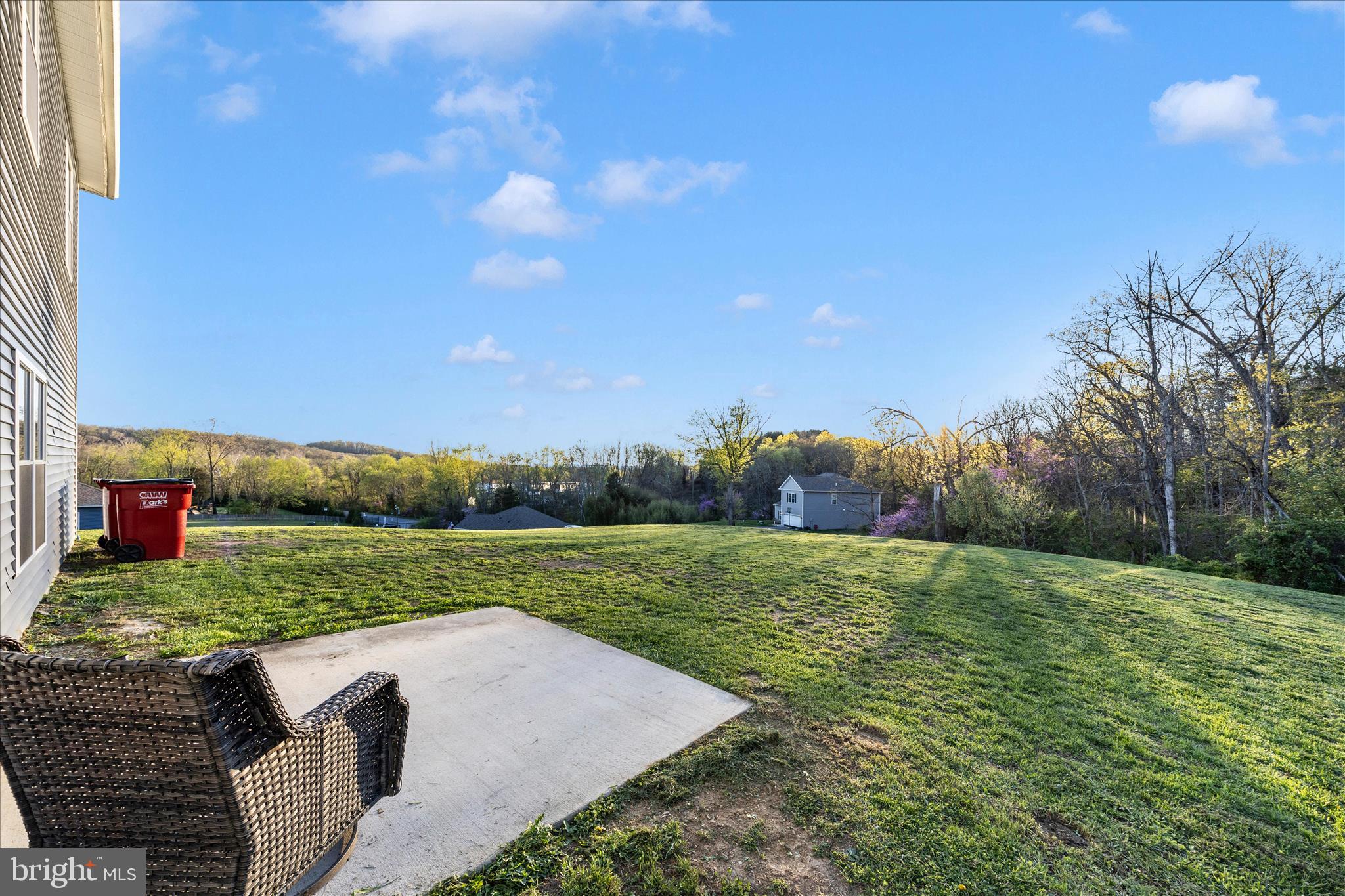 1276 RIPARIAN DRIVE