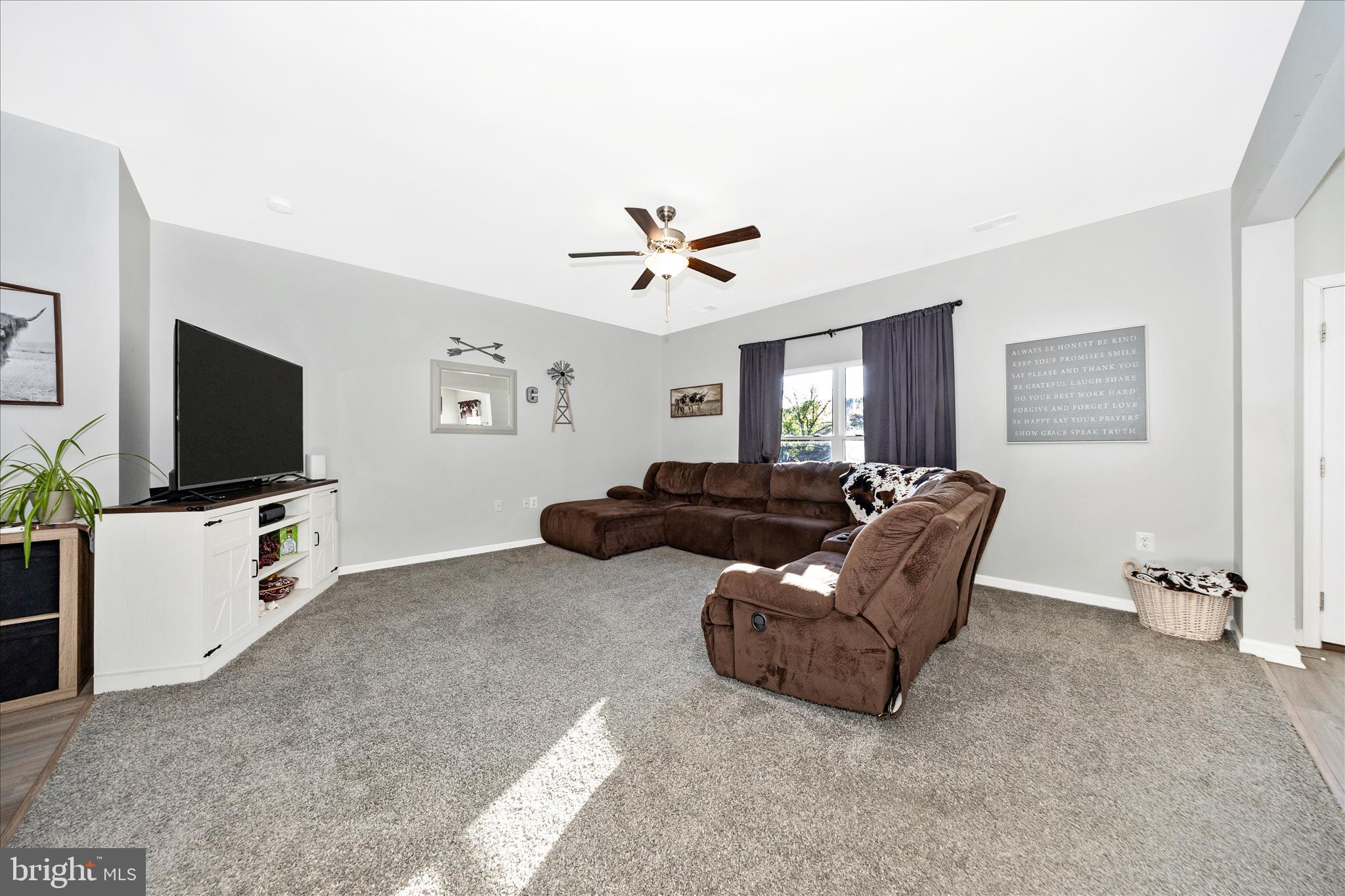 1276 RIPARIAN DRIVE