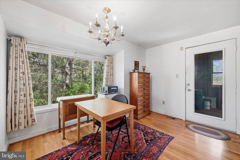 9207 TUSCARORA PIKE