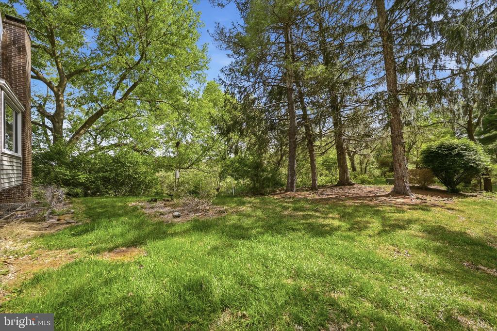 9207 TUSCARORA PIKE