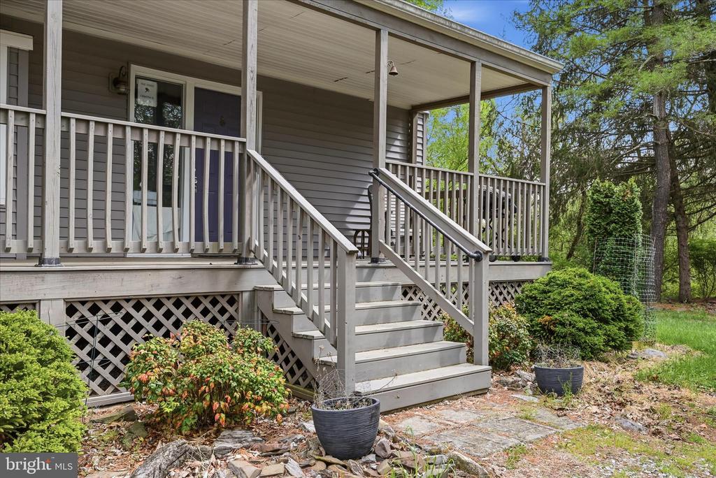 9207 TUSCARORA PIKE