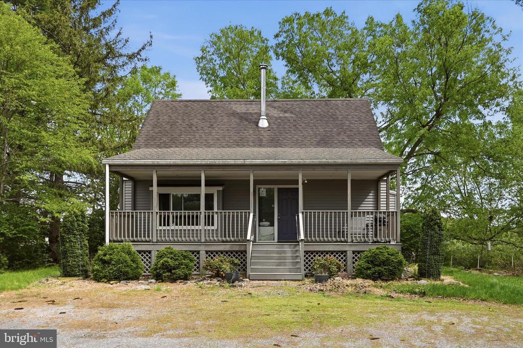9207 TUSCARORA PIKE