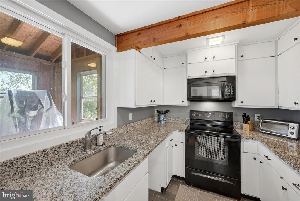 9207 TUSCARORA PIKE