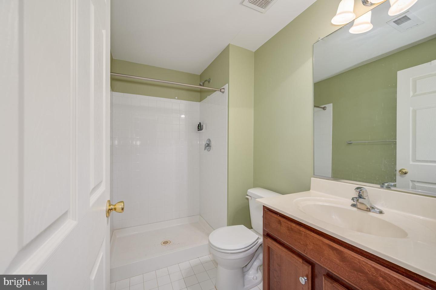 214 KILLIAN LANE