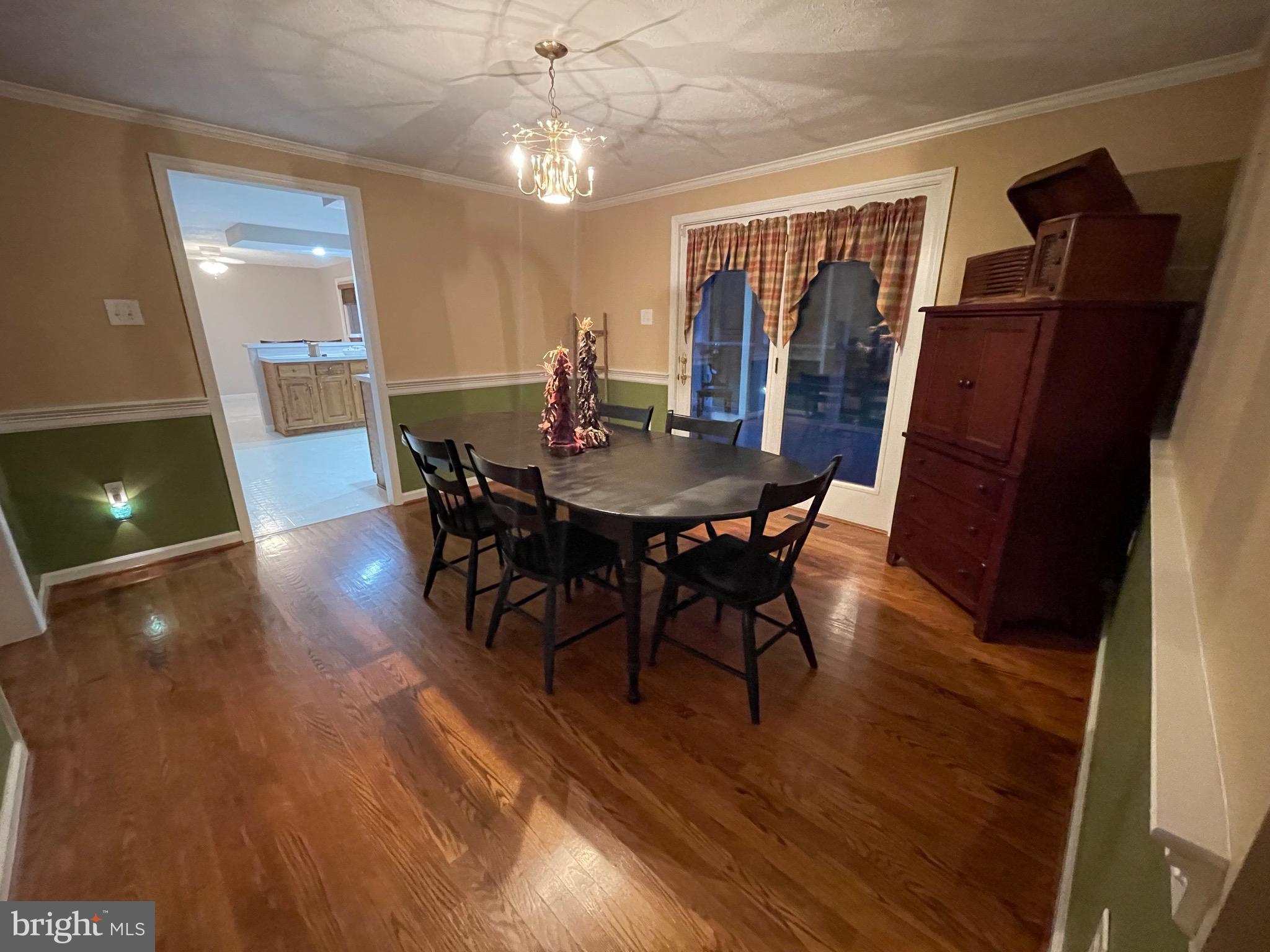 329 Carriage Dr