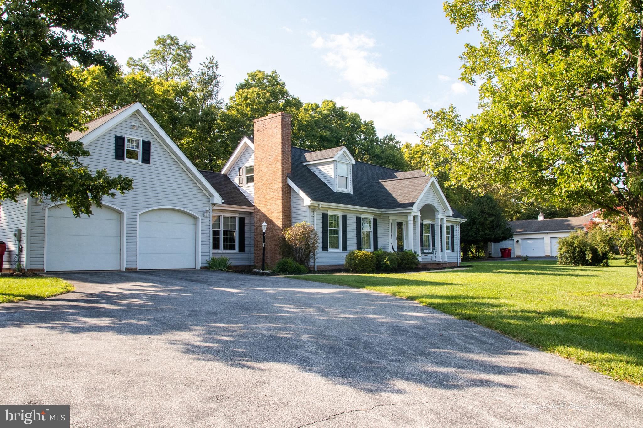 329 Carriage Dr